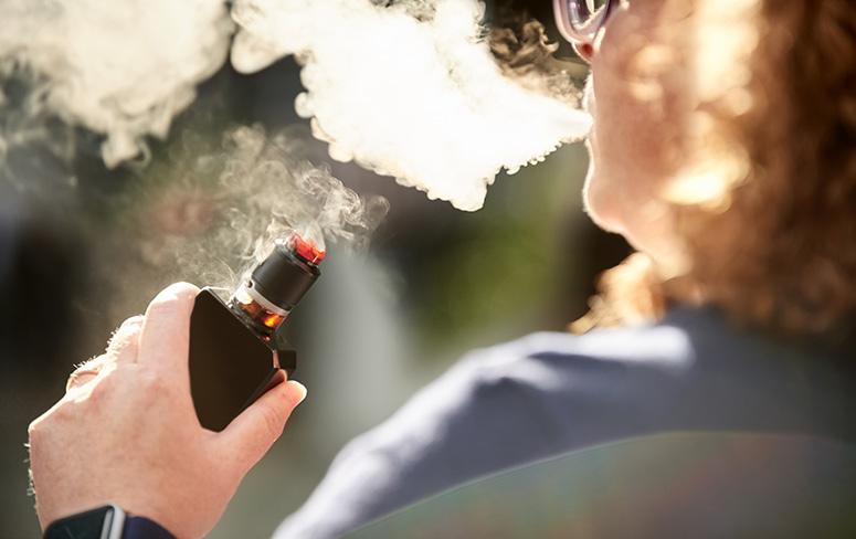 can you travel with a vape on a plane How to Charge a Disposable Vape: A Complete Guide main image 0
